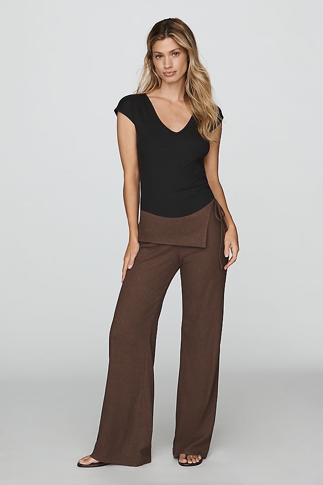 Maeve Betty Women's V-Neck Cotton Modal Tee 50.8cm